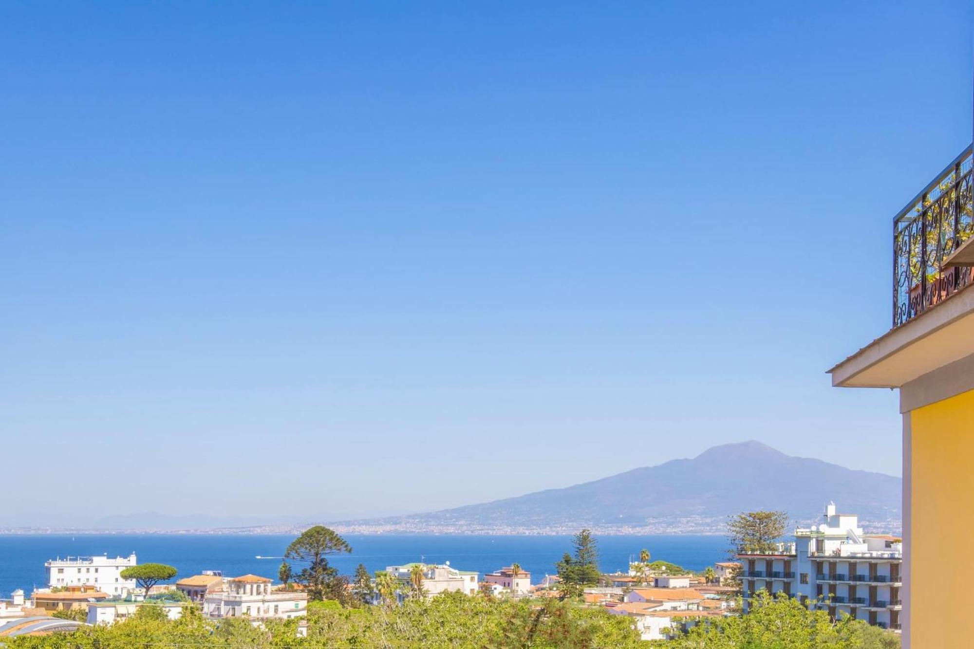 Sorrentovibes - New & Stylish Two Bedroom Apartment With Balconies エクステリア 写真