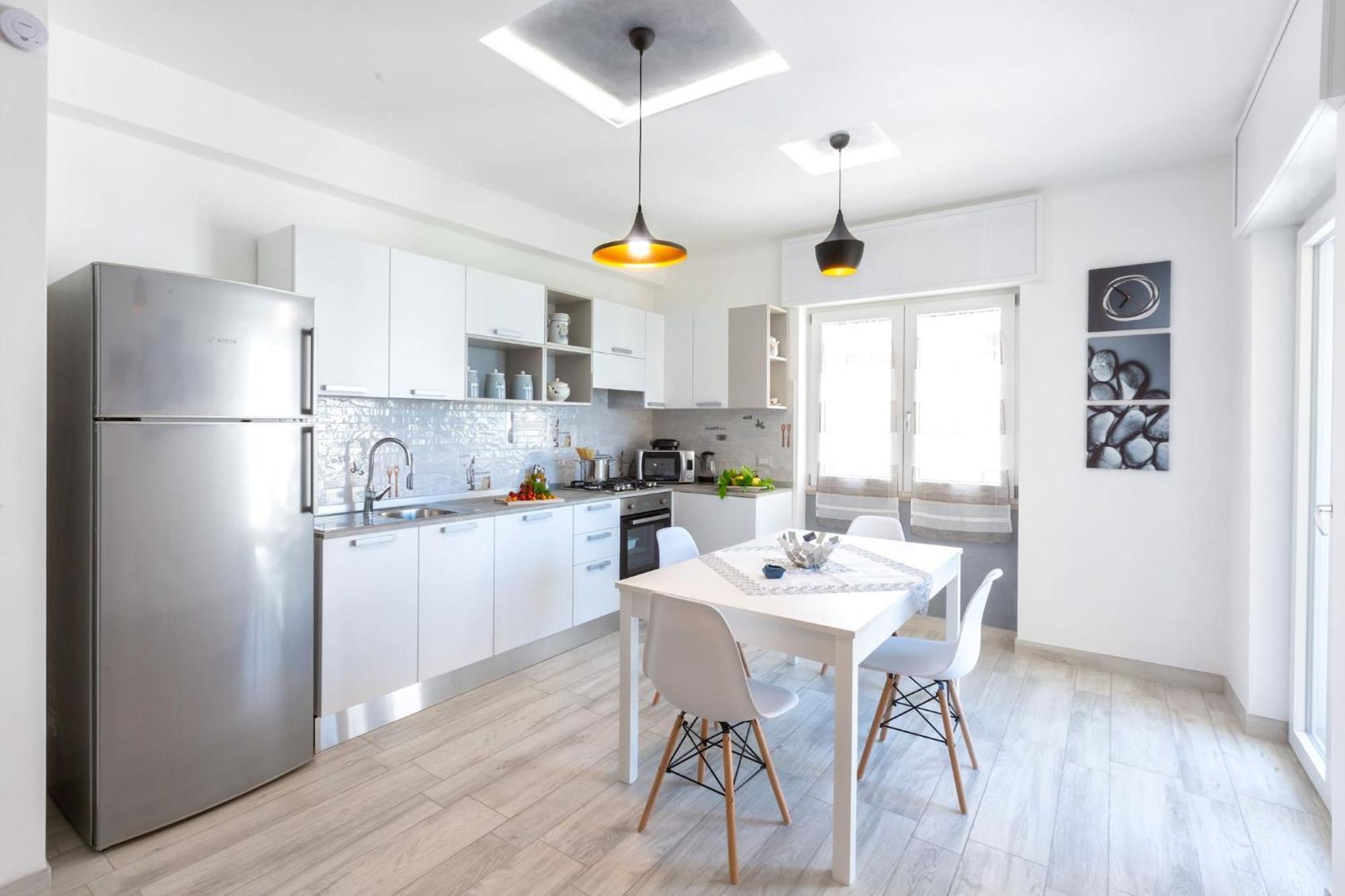Sorrentovibes - New & Stylish Two Bedroom Apartment With Balconies エクステリア 写真